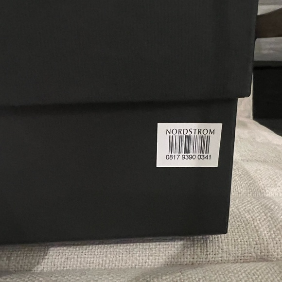 Authentic Gucci Sylvie Web Leather Bootie, Sz 39.5 - Picture 9 of 10